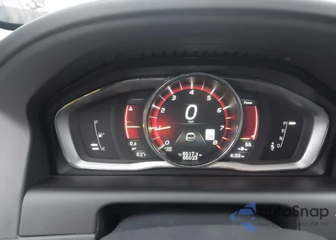 2017 Volvo Xc60 T5 Dynamic from USA, damaged, VIN YV440MDR7H2049842